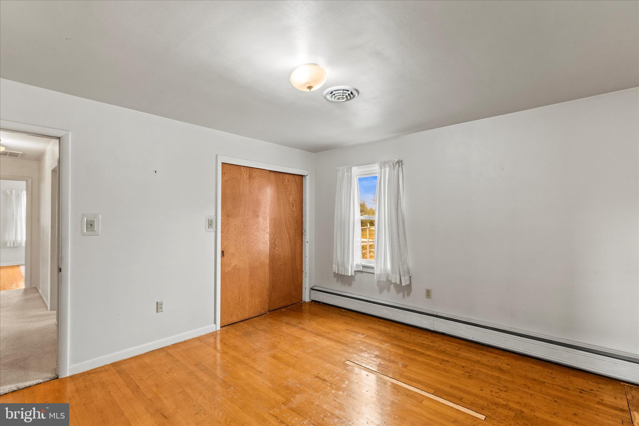 1055 South Main Street Chambersburg, PA 17201 - Photo 16 of 31 a view of empty room with window