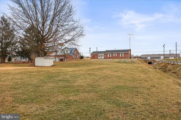 $1,600 | 1055 South Main Street, Chambersburg, PA 17201