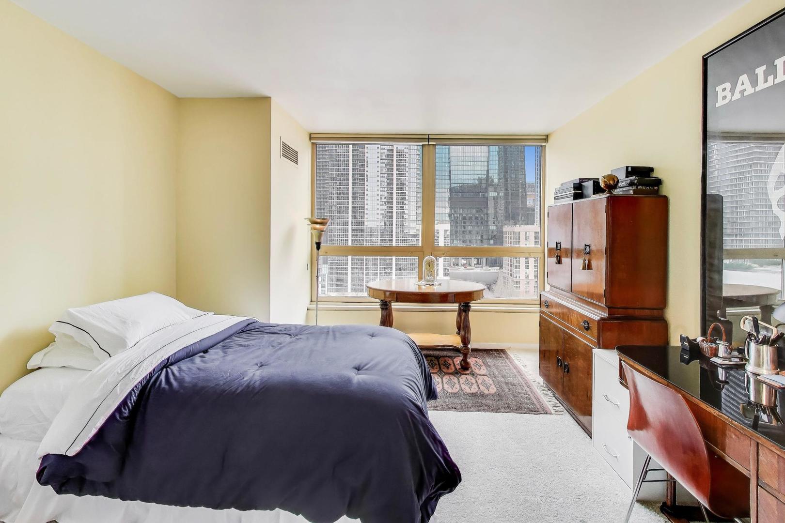 360 East Randolph Street, Unit 1007 Chicago, IL 60601 - Photo 14 of 28