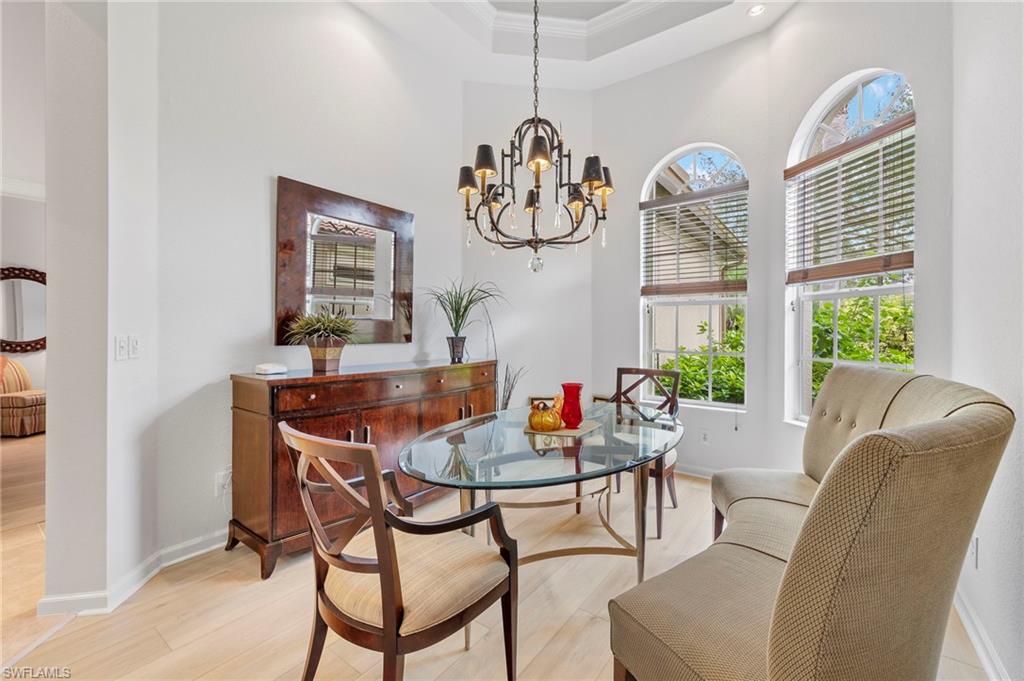 8975 Morgan Court Naples, FL 34113 - Photo 9 of 26 Dining room