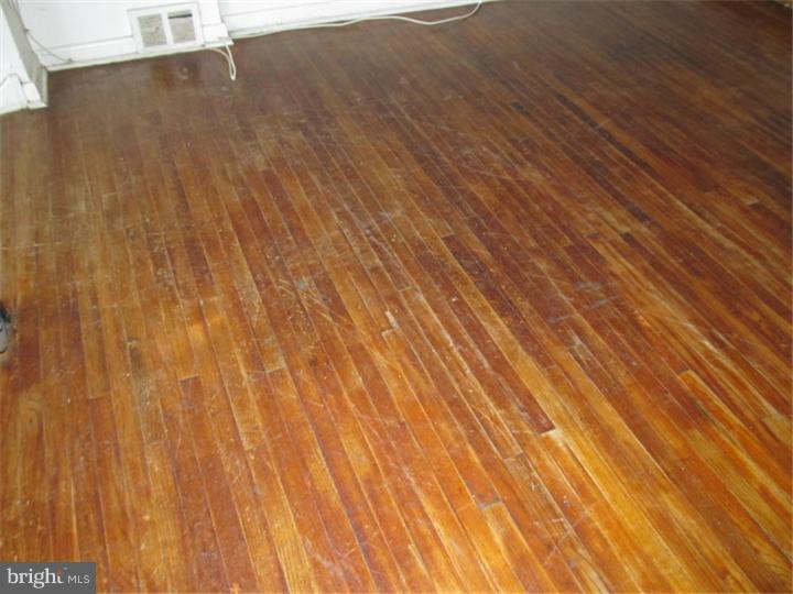 1435 Powell Road Brookhaven, PA 19015 - Photo 10 of 18 Gallery Image 10