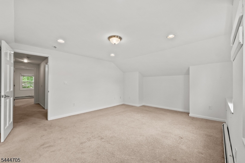 54 Chestnut Avenue Park Ridge, NJ 07656 - Photo 21 of 38 Gallery Image 21