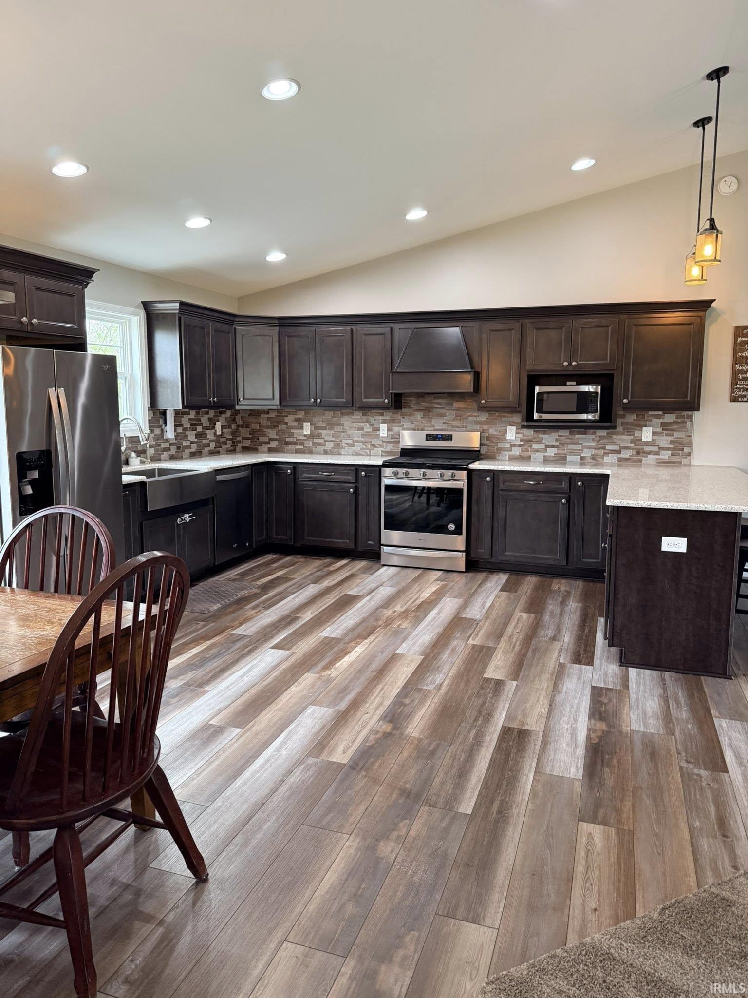 6055 West 1260 North Demotte, IN 46310 - Photo 4 of 21
