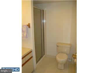 10113 Verree Road, Unit 2A Philadelphia, PA 19116 - Photo 6 of 6 Bathroom