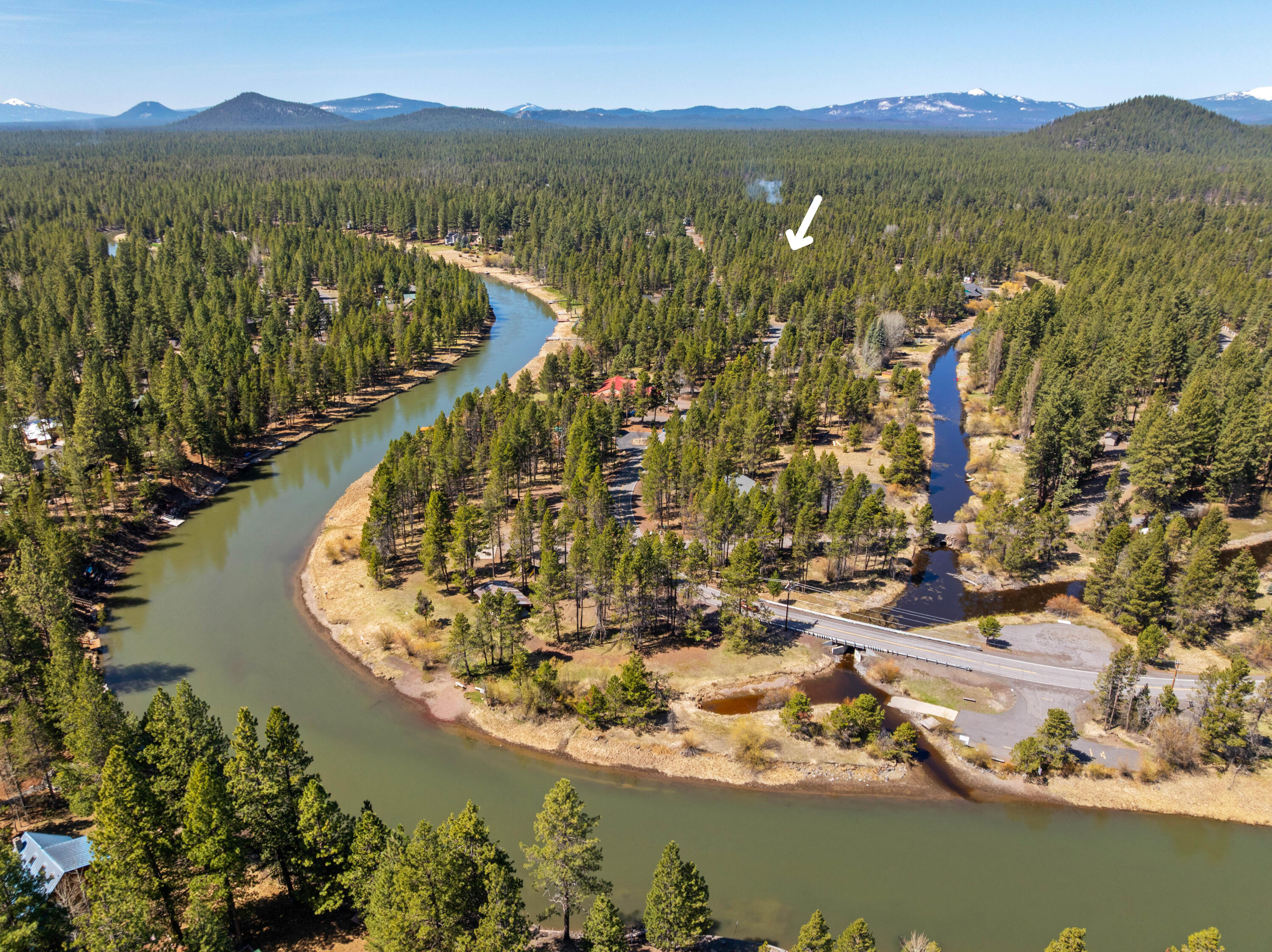 17094 Sacramento Road Bend, OR 97707 - Photo 4 of 9 Location