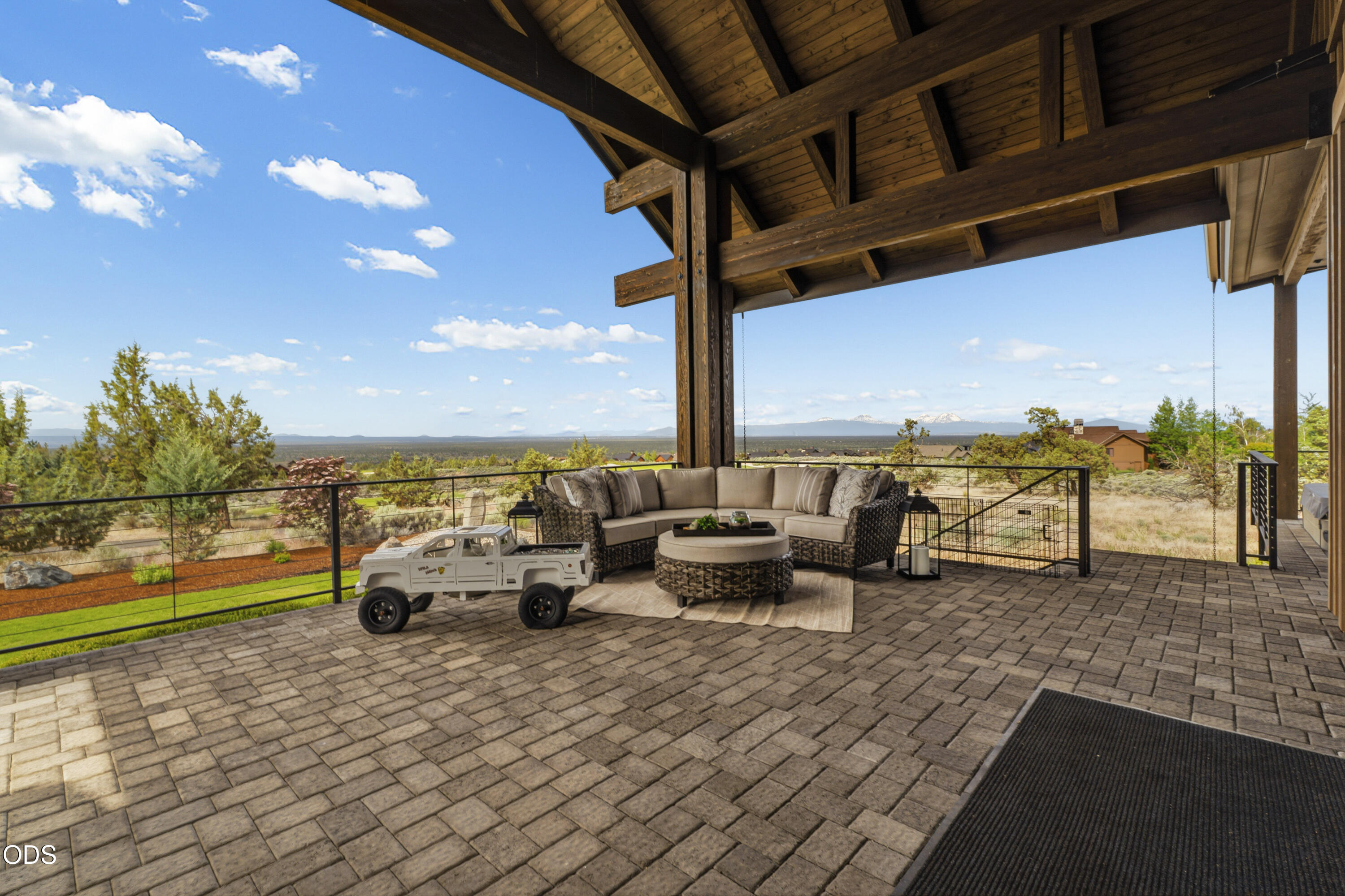15935 South W Brasada Ranch Road Powell Butte, OR 97753 - Photo 35 of 45 a view of a terrace with chairs