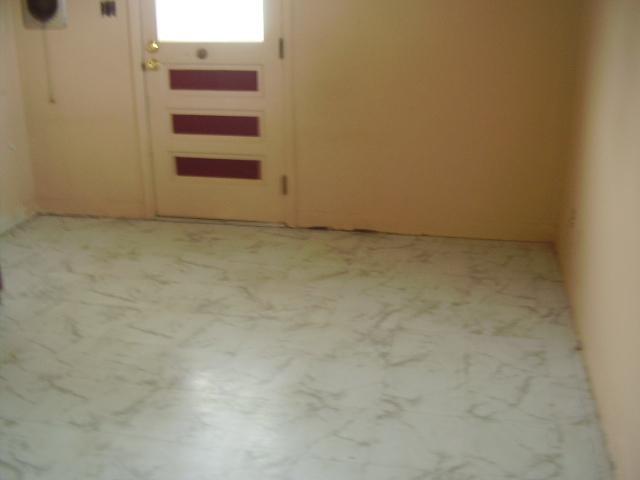 2867 Hillgate Road Columbus, OH 43207 - Photo 4 of 6 Gallery Image 4