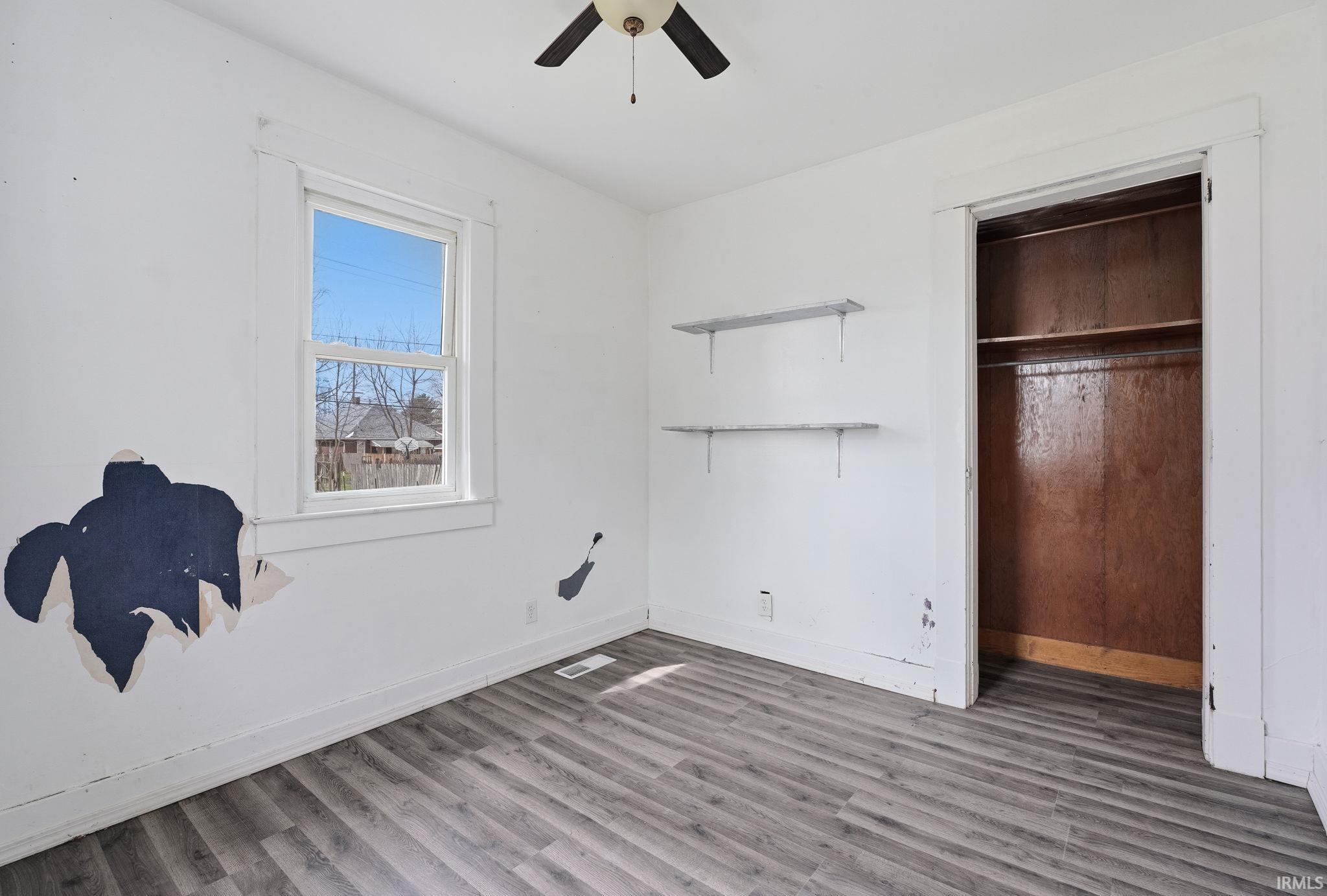 609 H Street Bedford, IN 47421 - Photo 12 of 17