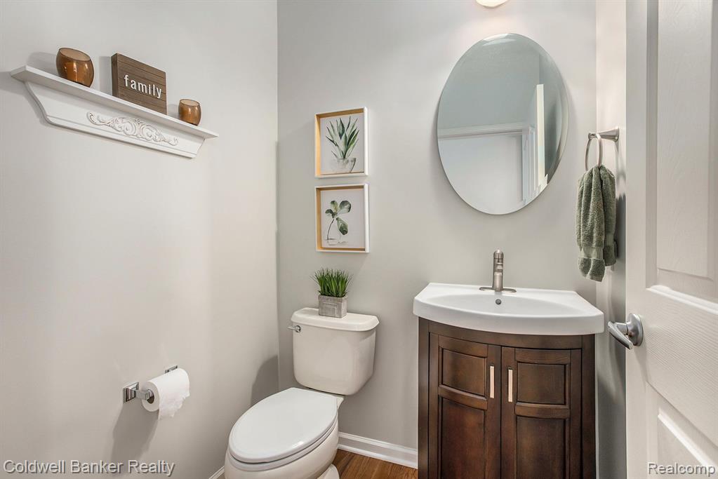 1449 Trinity Road Canton, MI 48187 - Photo 12 of 40