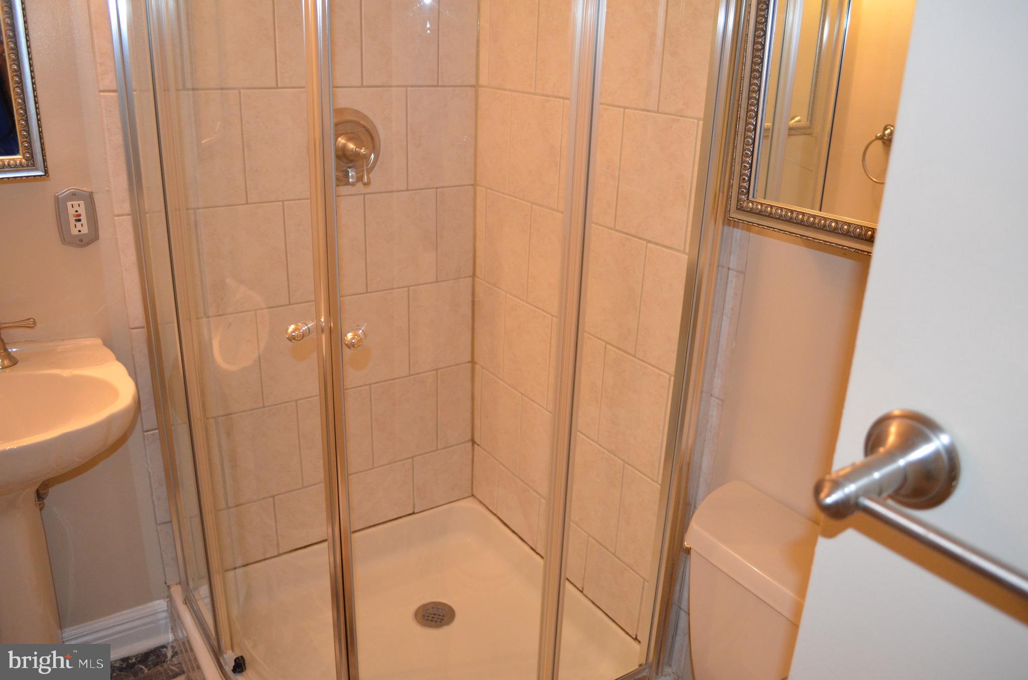 8902 16th Street Silver Spring, MD 20910 - Photo 46 of 70 Master bathroom