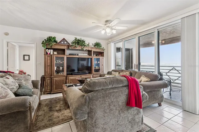 $830,000 | 4991 Bacopa Lane South, Unit 502, St. Petersburg, FL 33715