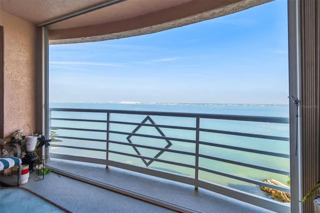 $830,000 | 4991 Bacopa Lane South, Unit 502, St. Petersburg, FL 33715