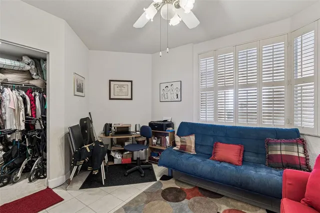 $830,000 | 4991 Bacopa Lane South, Unit 502, St. Petersburg, FL 33715