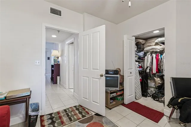 $830,000 | 4991 Bacopa Lane South, Unit 502, St. Petersburg, FL 33715