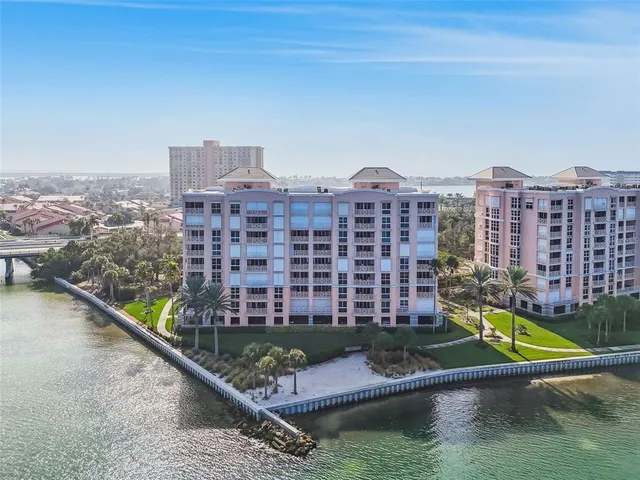 $830,000 | 4991 Bacopa Lane South, Unit 502, St. Petersburg, FL 33715