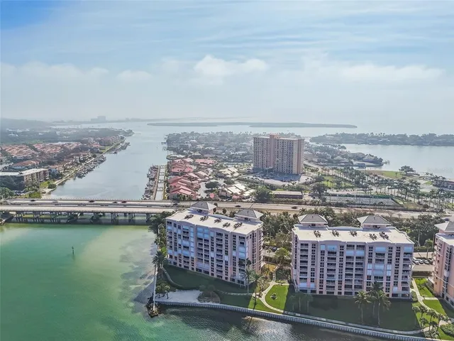 $830,000 | 4991 Bacopa Lane South, Unit 502, St. Petersburg, FL 33715