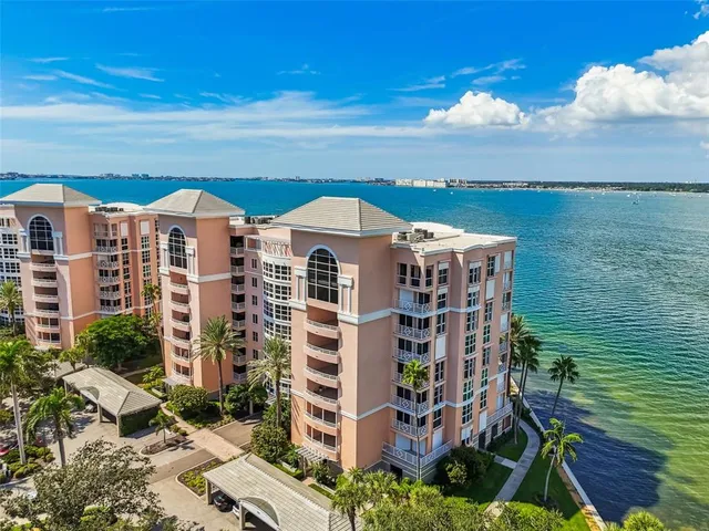 $830,000 | 4991 Bacopa Lane South, Unit 502, St. Petersburg, FL 33715