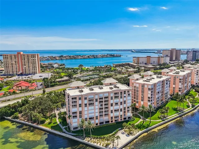 $830,000 | 4991 Bacopa Lane South, Unit 502, St. Petersburg, FL 33715