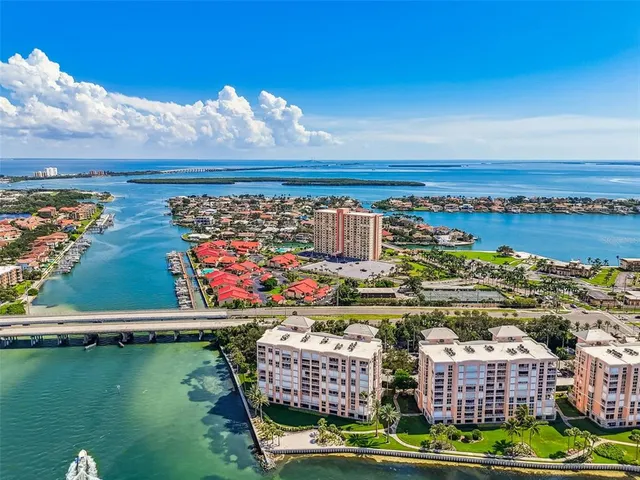 $830,000 | 4991 Bacopa Lane South, Unit 502, St. Petersburg, FL 33715