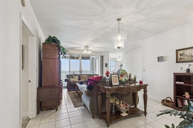 $830,000 | 4991 Bacopa Lane South, Unit 502, St. Petersburg, FL 33715