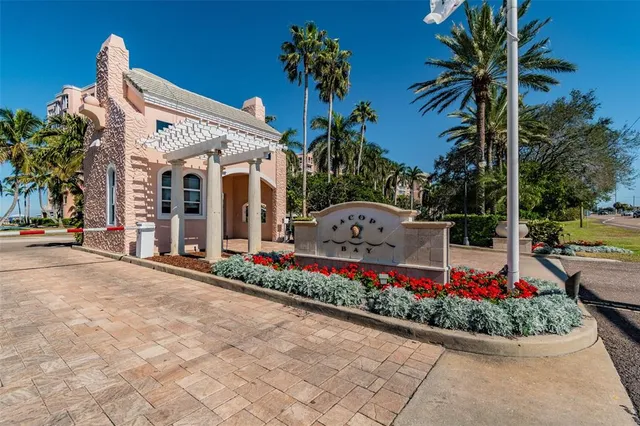 $830,000 | 4991 Bacopa Lane South, Unit 502, St. Petersburg, FL 33715