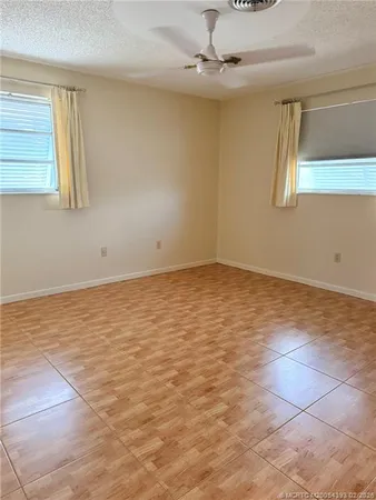 $2,100 | 2417 Northwest Holiday Court, Stuart, FL 34994