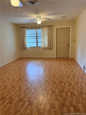 $2,100 | 2417 Northwest Holiday Court, Stuart, FL 34994