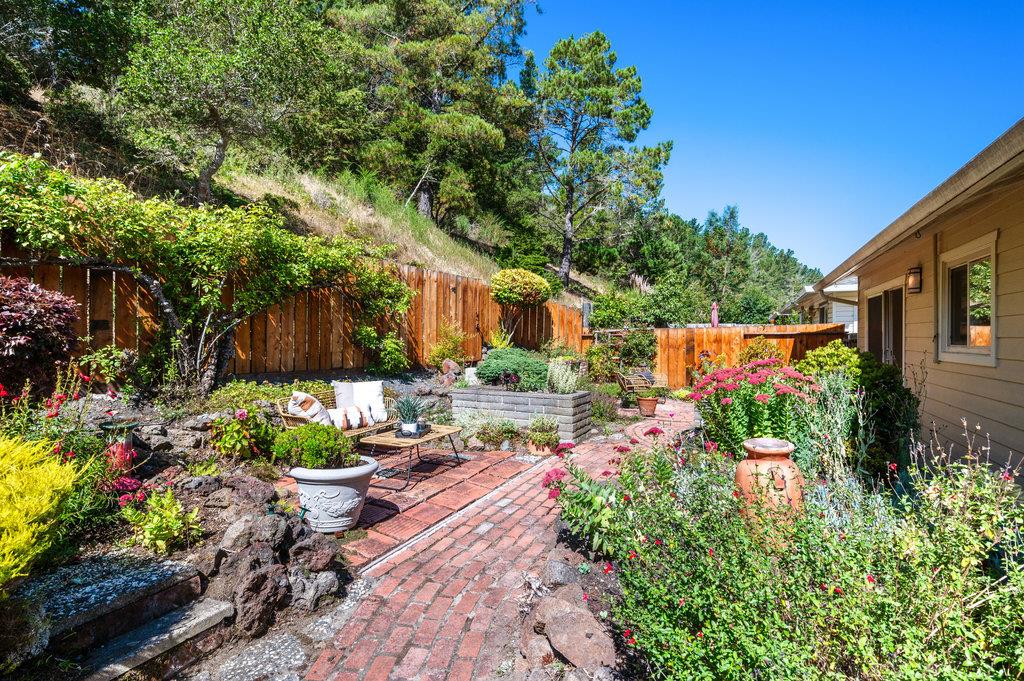 1124 Banyan Way Pacifica, CA 94044 - Photo 35 of 45