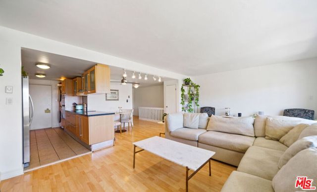 $6,000 | 23918 De Ville Way, Unit A, Malibu, CA 90265