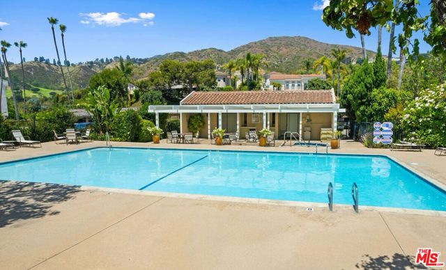 $6,000 | 23918 De Ville Way, Unit A, Malibu, CA 90265