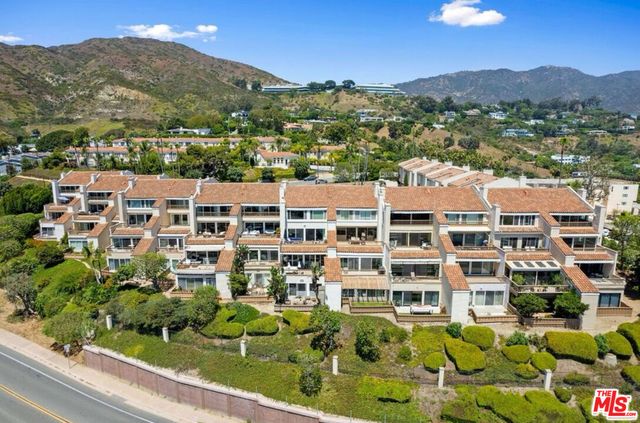 $6,000 | 23918 De Ville Way, Unit A, Malibu, CA 90265