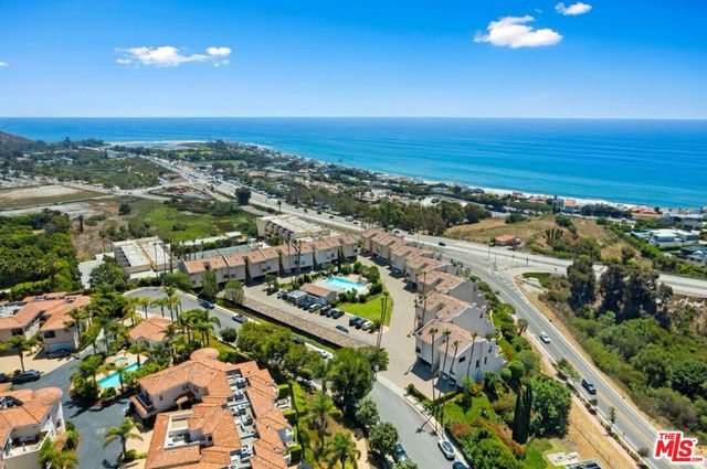 $6,000 | 23918 De Ville Way, Unit A, Malibu, CA 90265