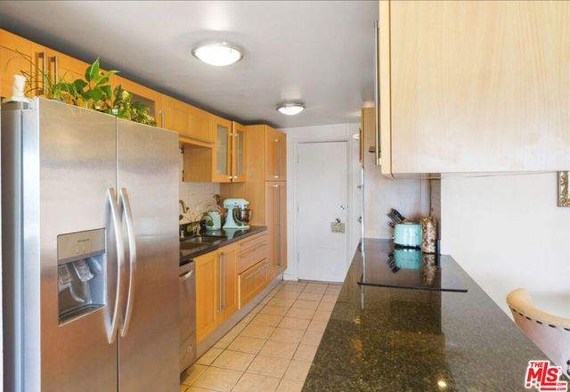 $6,000 | 23918 De Ville Way, Unit A, Malibu, CA 90265