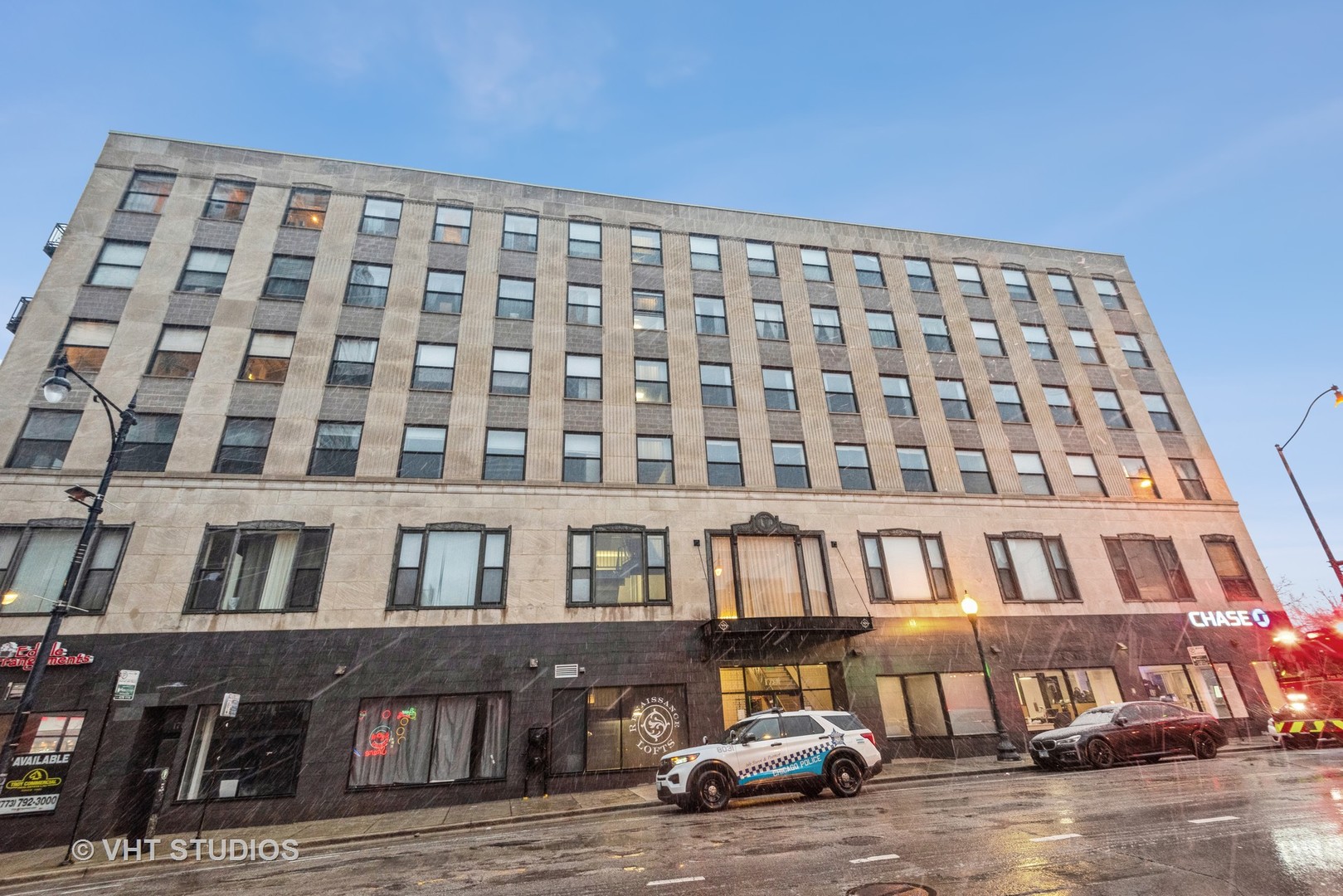 1791 West Howard St Unit 304  