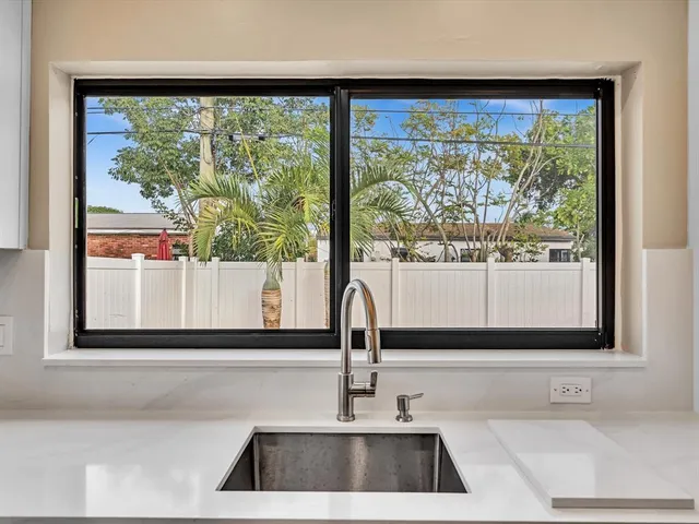 $3,300 | 5408 Northeast 3rd Ter., Fort Lauderdale, FL 33334