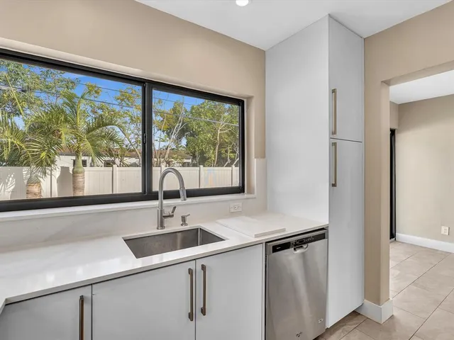 $3,300 | 5408 Northeast 3rd Ter., Fort Lauderdale, FL 33334