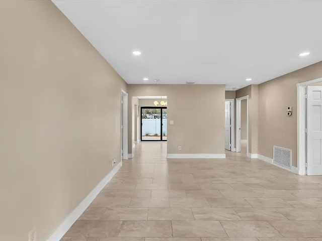 $3,300 | 5408 Northeast 3rd Ter., Fort Lauderdale, FL 33334