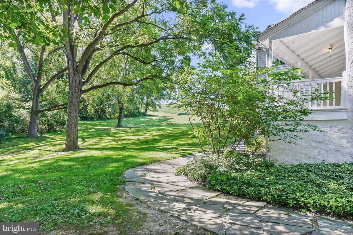 72 East Highland Road Parkesburg, PA 19365 - Photo 3 of 40 Path to Front