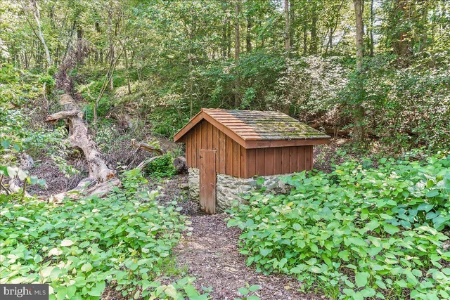 $625,000 | 72 East Highland Road, Parkesburg, PA 19365