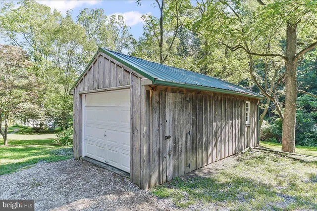 $625,000 | 72 East Highland Road, Parkesburg, PA 19365