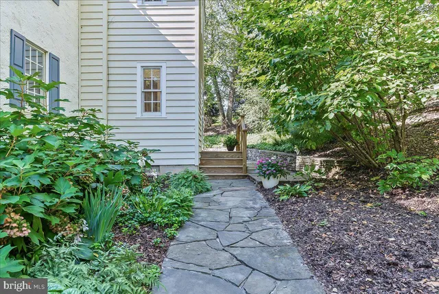 $625,000 | 72 East Highland Road, Parkesburg, PA 19365