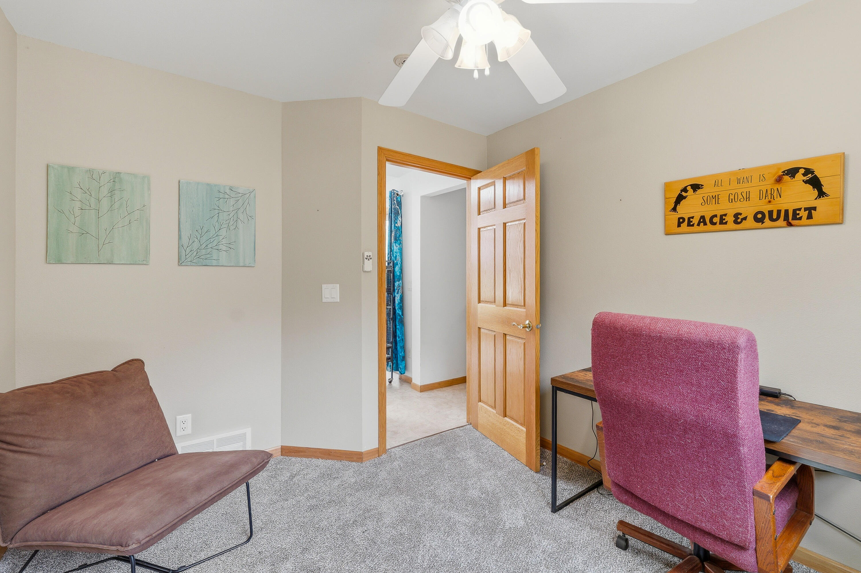 W2632 Fox Lane Montello, WI 53949 - Photo 23 of 32 Bedroom