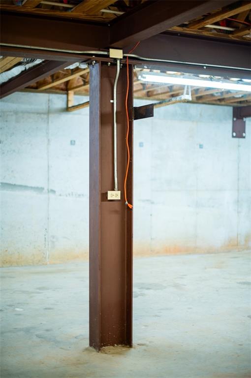 360 Parr Farm Road Covington, GA 30016 - Photo 55 of 74 a view of walk in closet