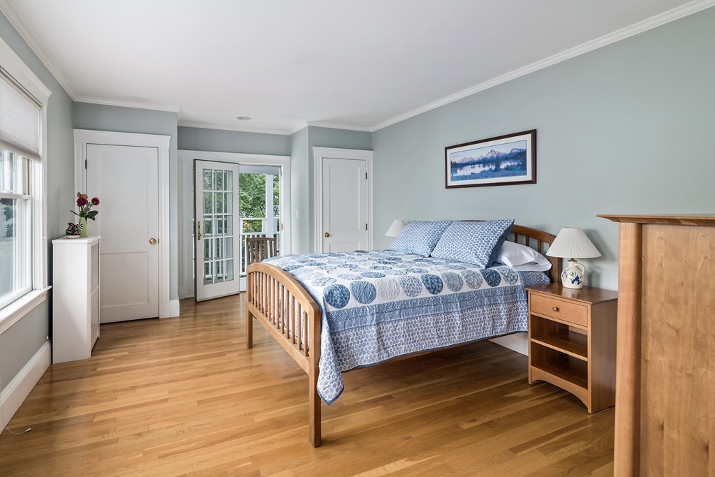 15 Thurston Road Watertown, MA 02472 - Photo 14 of 25 Gallery Image 14