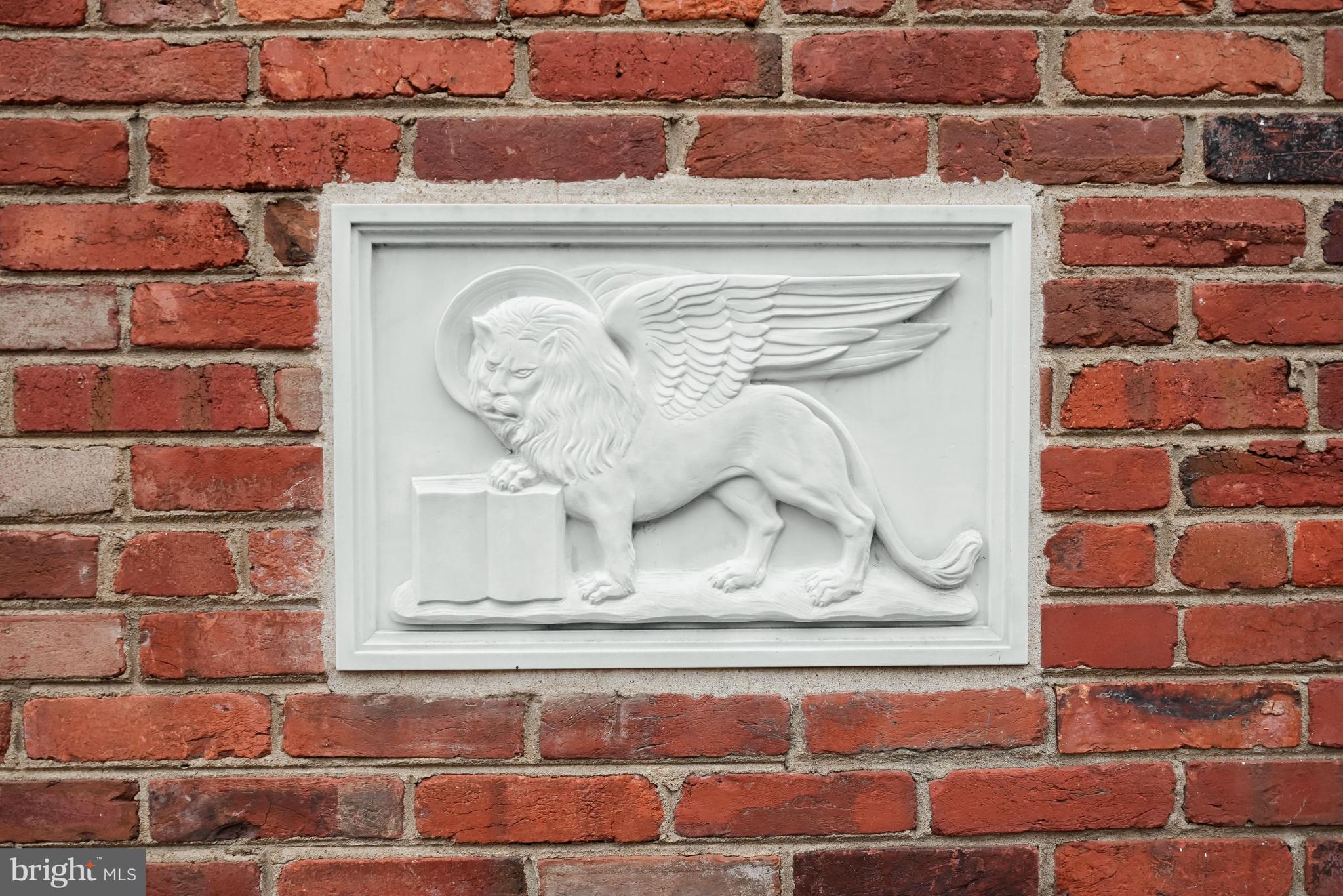 2802 N Street Northwest Washington, DC 20007 - Photo 4 of 24 Stone Griffin Detail