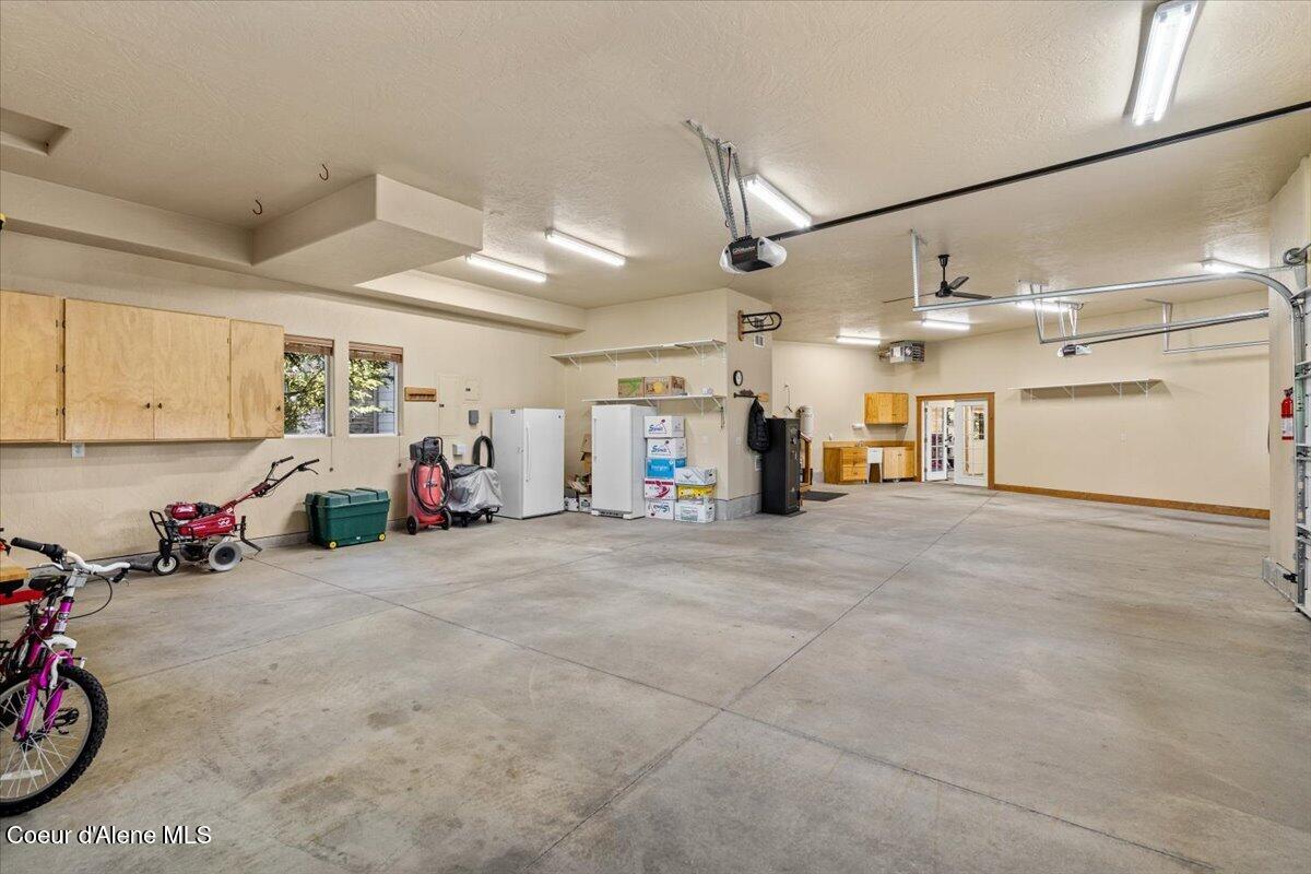 13434 North Abeja Road Rathdrum, ID 83858 - Photo 54 of 80 55-Garage