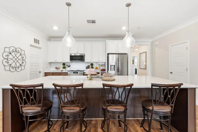 $509,900 | 133 East Tyler Court, Visalia, CA 93291