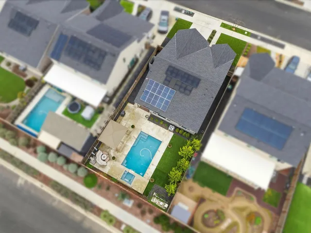 $509,900 | 133 East Tyler Court, Visalia, CA 93291