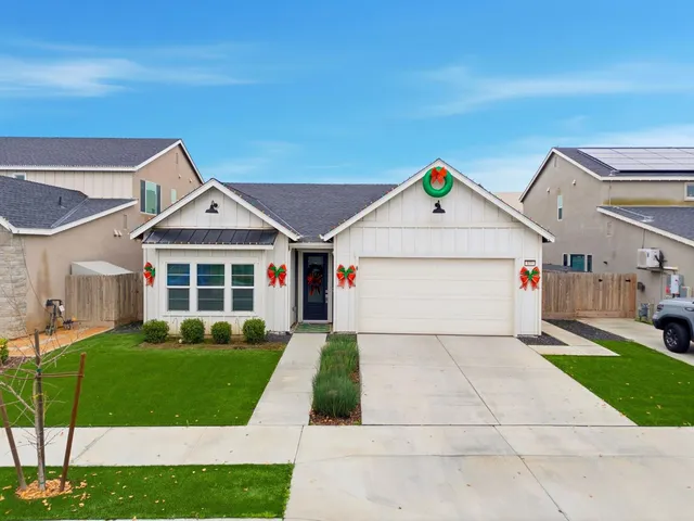 $509,900 | 133 East Tyler Court, Visalia, CA 93291