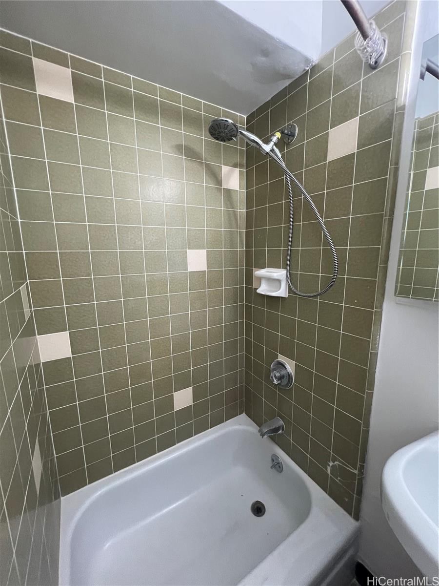 802 Prospect Street, Unit 103 Honolulu, HI 96813 - Photo 6 of 8